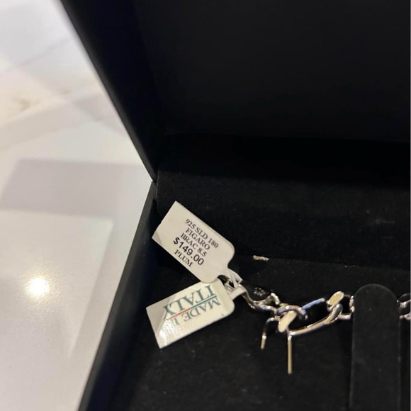 Men’s bracelet from People’s Jewellers - Picture 3 of 3